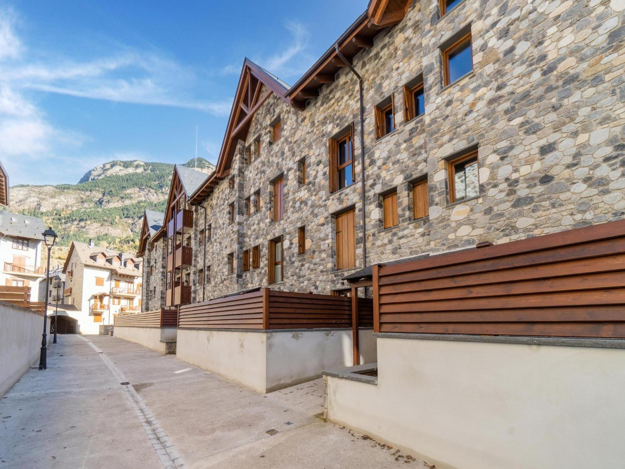 Natusliving Benasque E Apartment ภายนอก รูปภาพ
